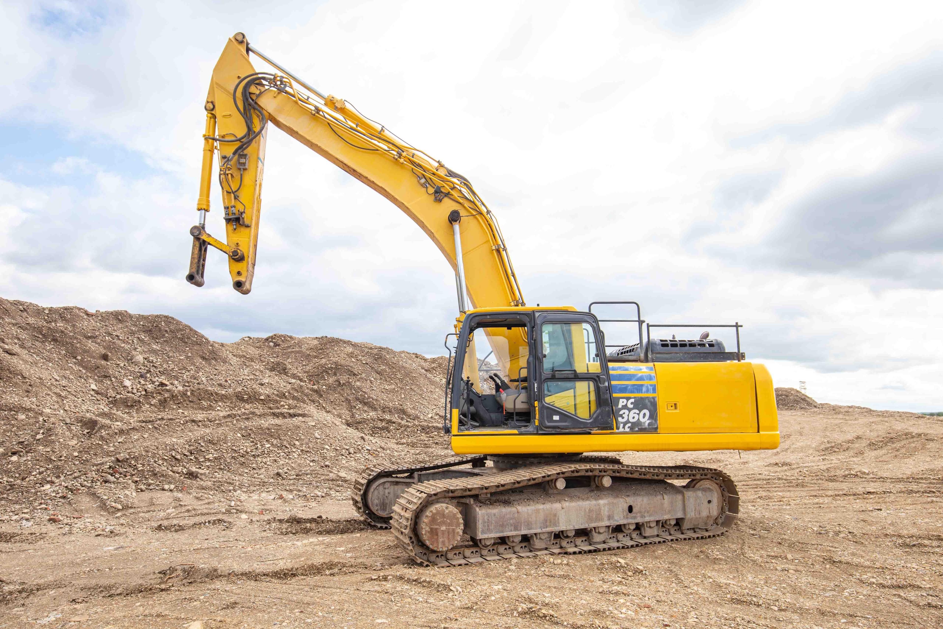 Excavator senile Komatsu PC 360 LC-10 de vanzare