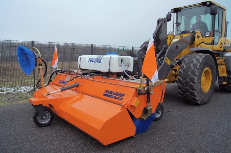 Perie UtilMAX PROFI CHAMP 280HS750 - 2800mm  - Incarcator frontal de vanzare