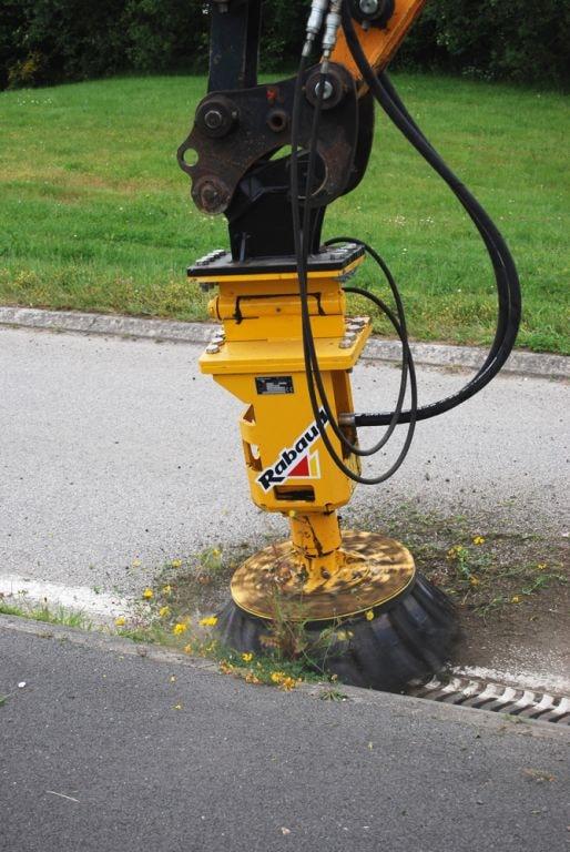 Perie RABAUD HERBIONET PE --  pentru borduri / rigole --  de vanzare