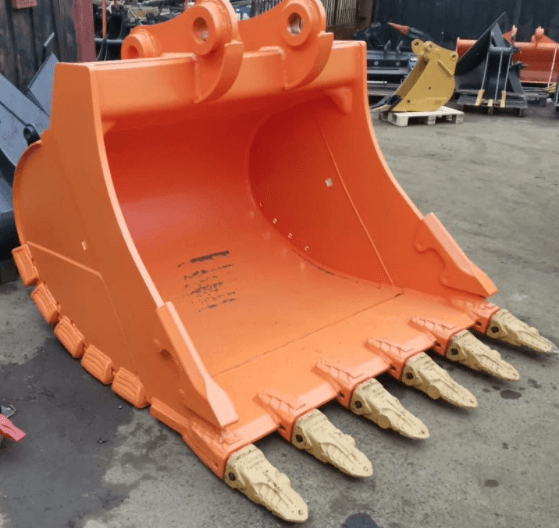 Cupa excavator UtilMAX  Cupa Heavy Duty 1350 mm, 1.2 mc - 22 - 26 t. de vanzare