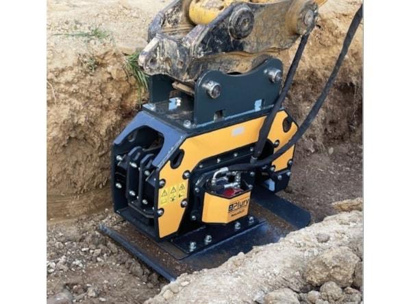Compactor Atasament MALAGUTI PLURY W1 27.0 -- Miniexcavator 4 - 6.5 t. -- de vanzare