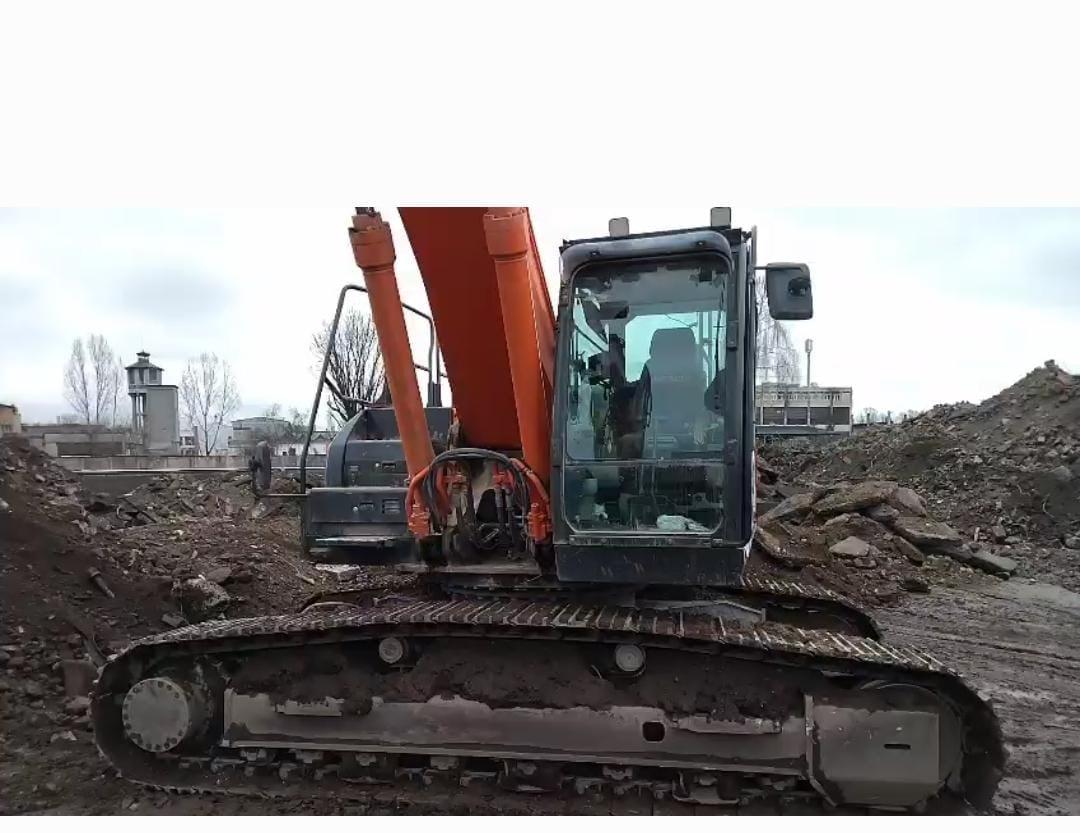 Excavator senile Hitachi ZX350LCN-7 de vanzare