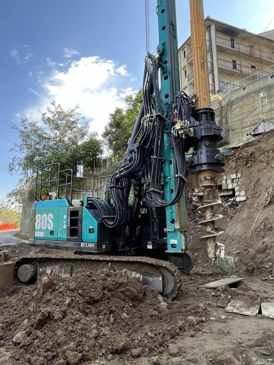 Piese Instalatie de Foraj SUNWARD SWDM85SW cu sistem de ridicare pe troliu de vanzare