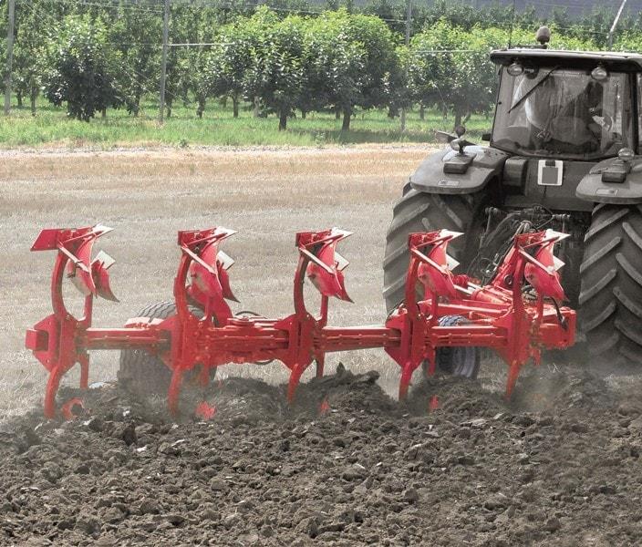 Piese Pluguri Agri OTMA Plug reversibil NX 202E/ 4T-EL6R , 4 trupite (3+1) de vanzare