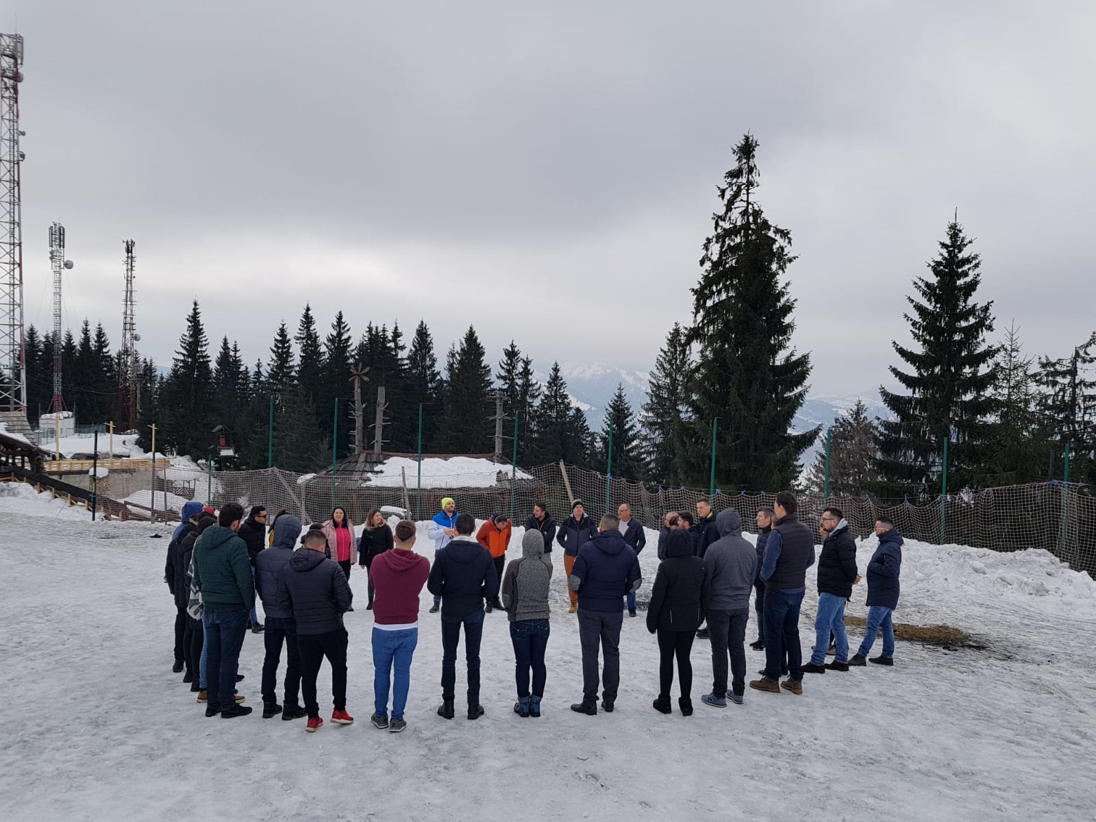 Poza team building Utilben 10