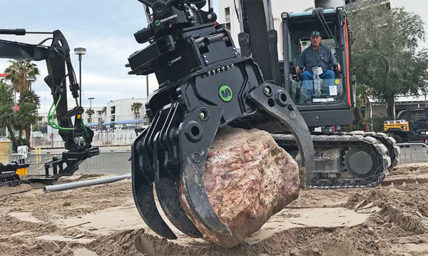atasamente pentru buldoexcavatoare