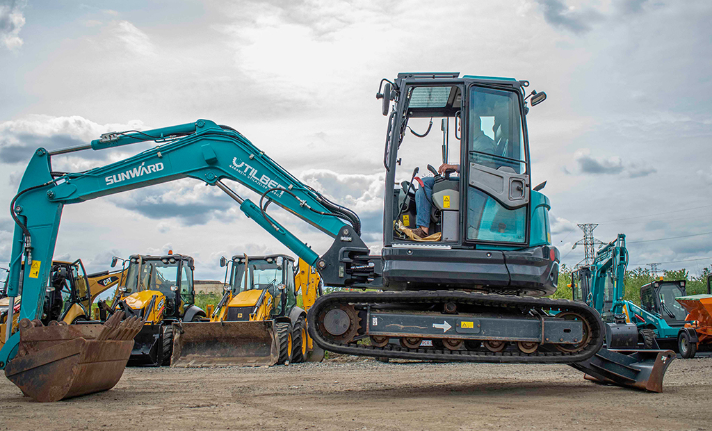 dimensiunile unui miniexcavator