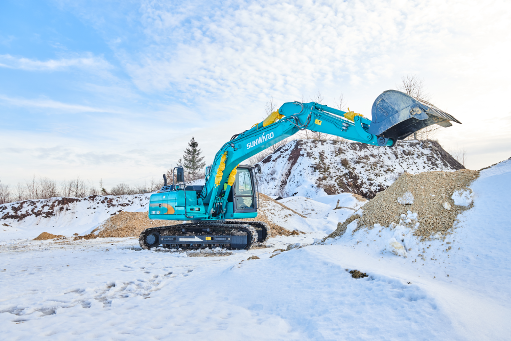 excavatoare de inchiriat