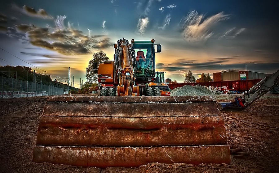 excavator cu cupa atasament