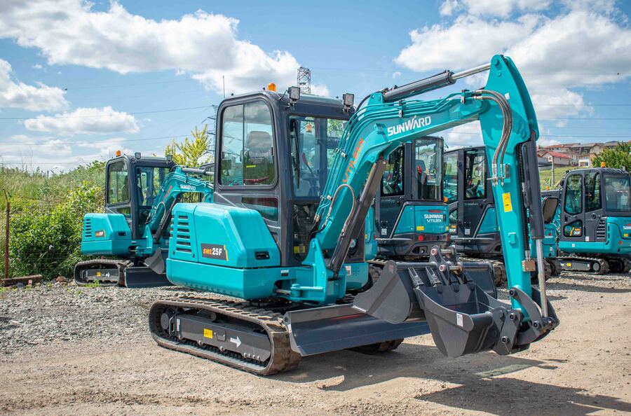 inchirierea unui miniexcavator din flota UTILBEN