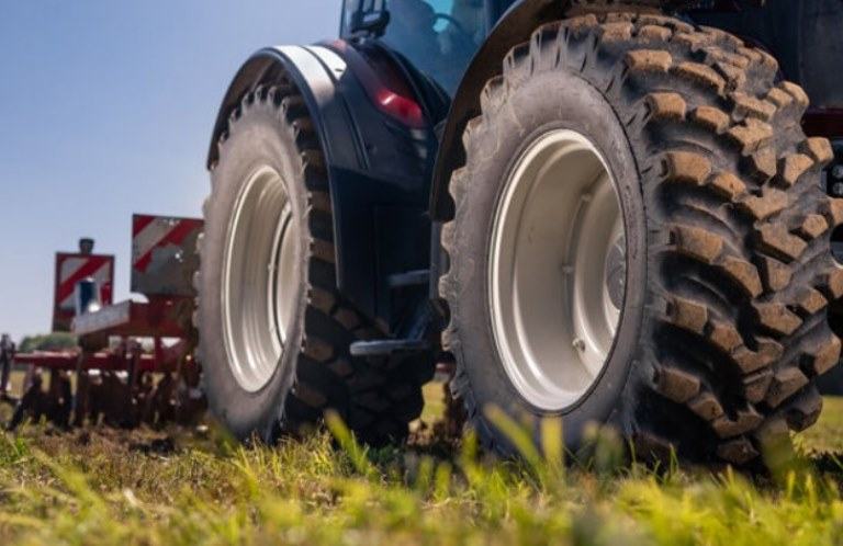 tractor