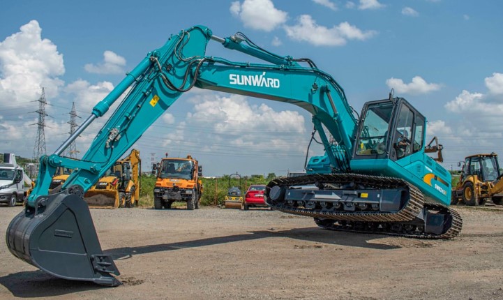 excavator cluj de inchiriat