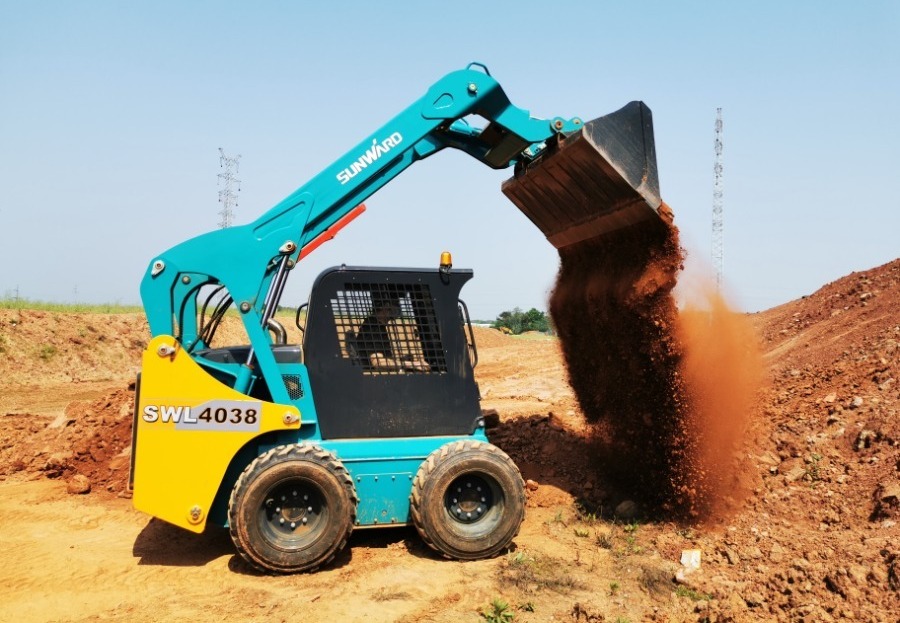 Compact track loaders or skidsteer loaders?