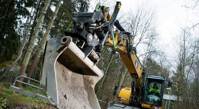 tiltrotator in constructii