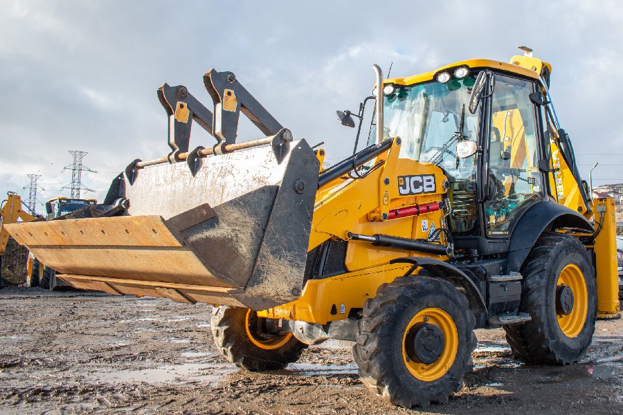 buldoexcavator de la UTILBEN