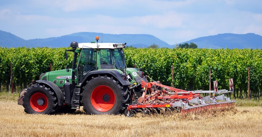 accesorii pentru tractor