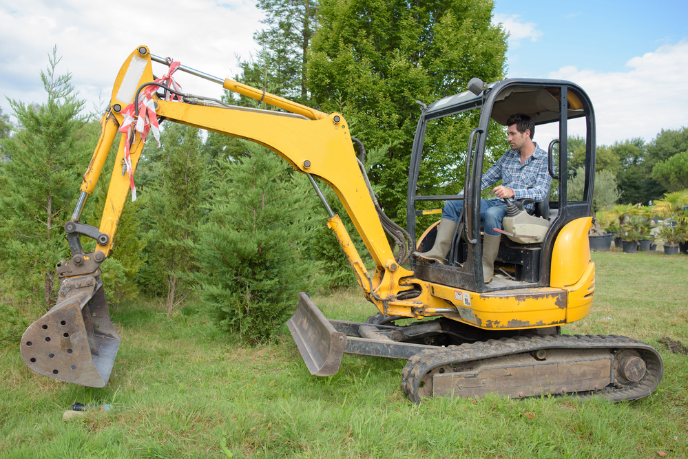 operator excavator