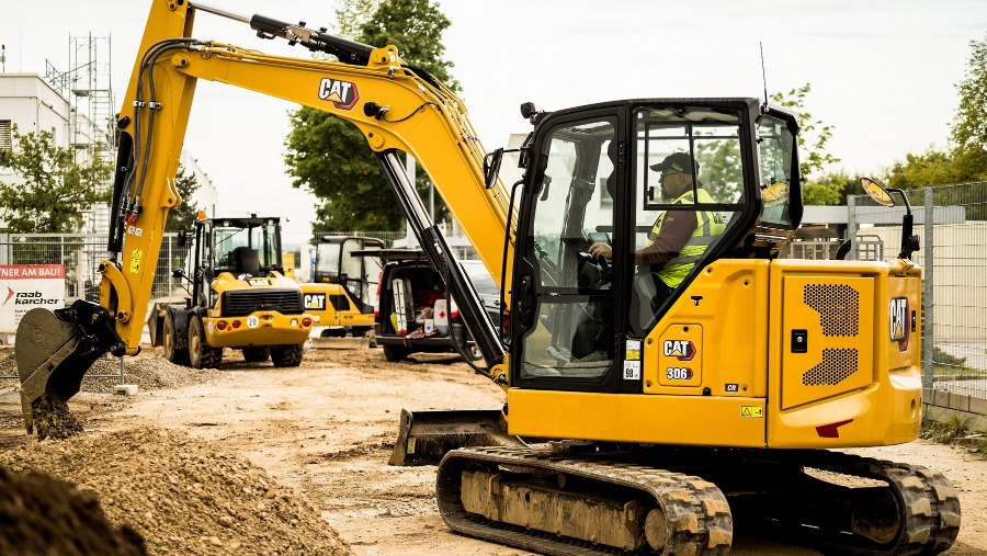 excavator caterpillar