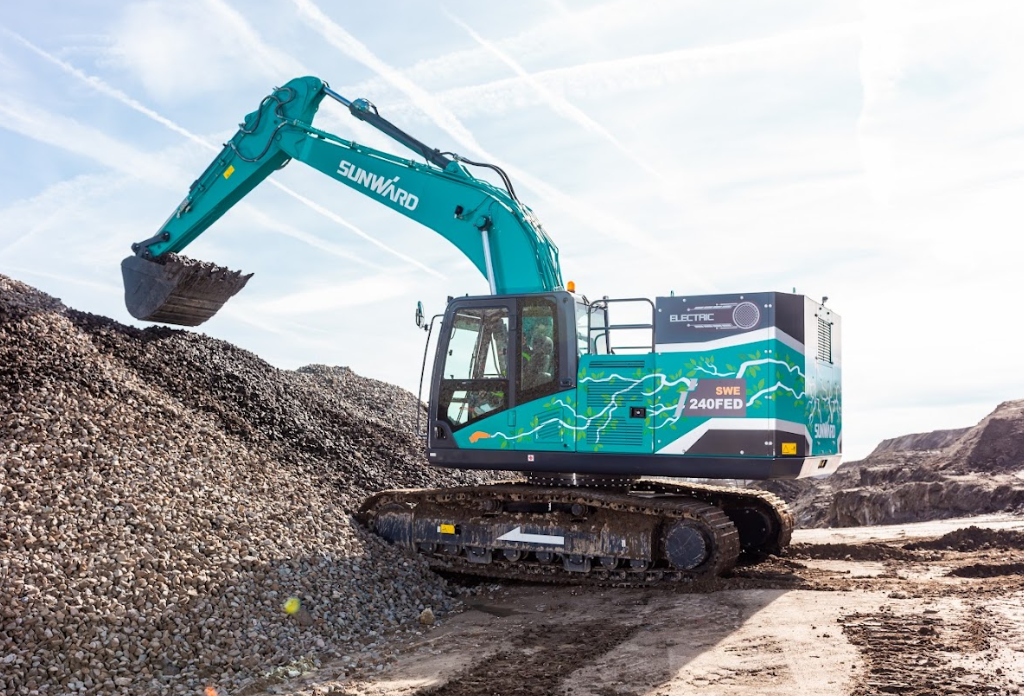excavator electric senile