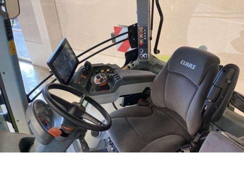 tractor claas axion 810