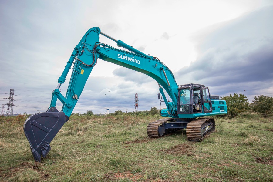 excavator pe senile nou