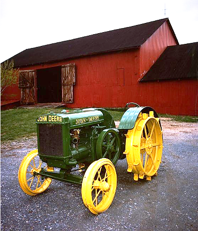 primul tractor John Deere